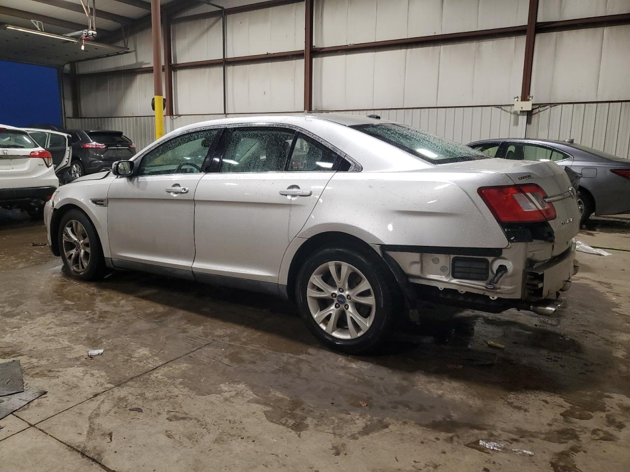 Lot #3029572170 2010 FORD TAURUS SEL