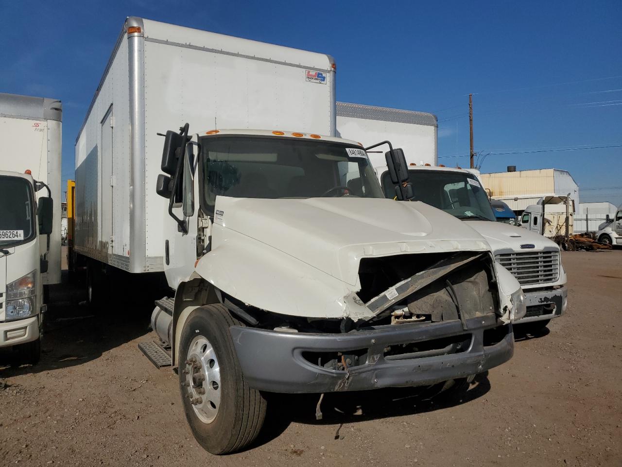 Lot #3049514670 2019 INTERNATIONAL 4000 4300