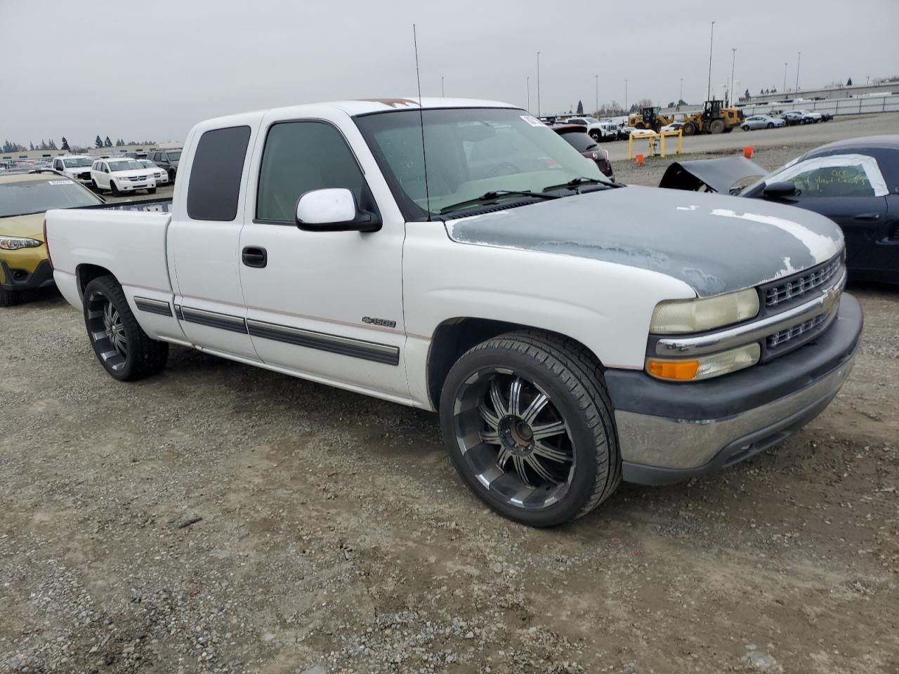 Lot #3033210824 2002 CHEVROLET SILVERADO