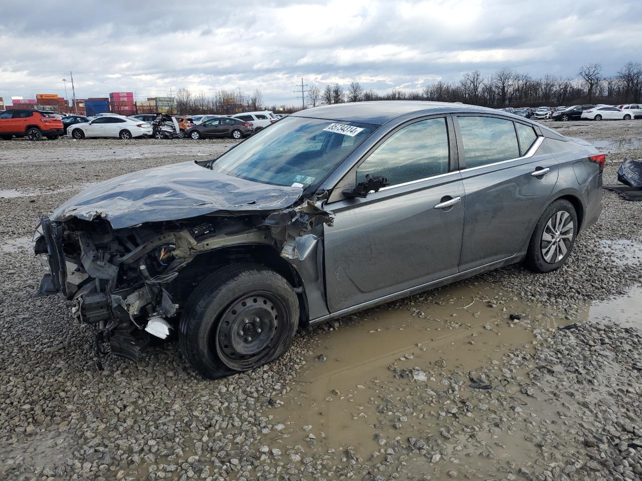  Salvage Nissan Altima