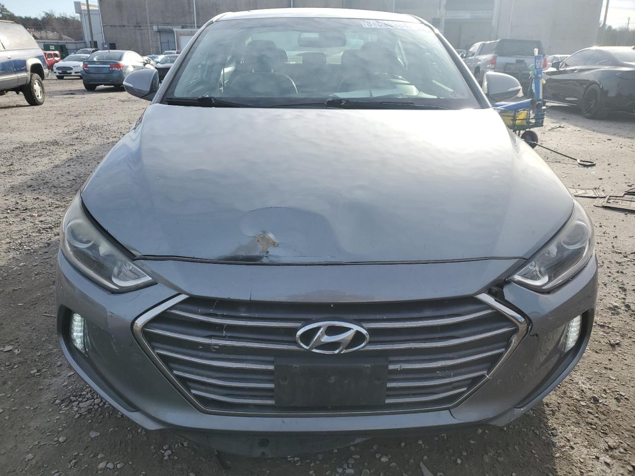 Lot #3040850804 2017 HYUNDAI ELANTRA SE