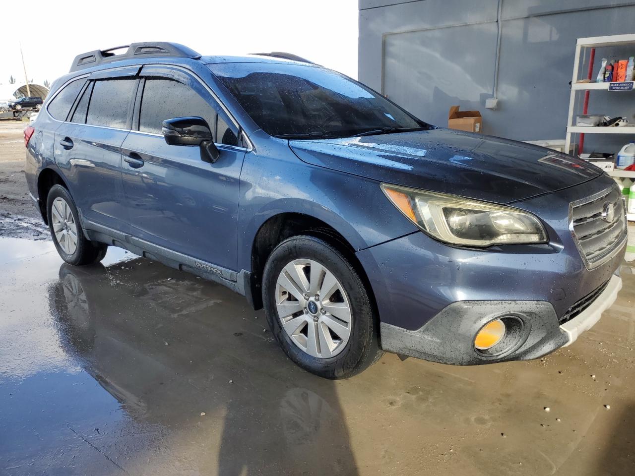 Lot #3033060000 2015 SUBARU OUTBACK 2.