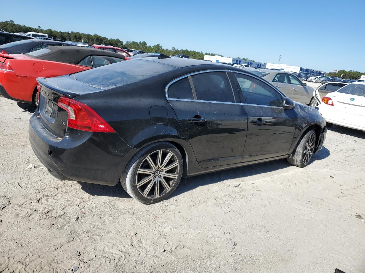 Lot #3033128990 2015 VOLVO S60 PLATIN