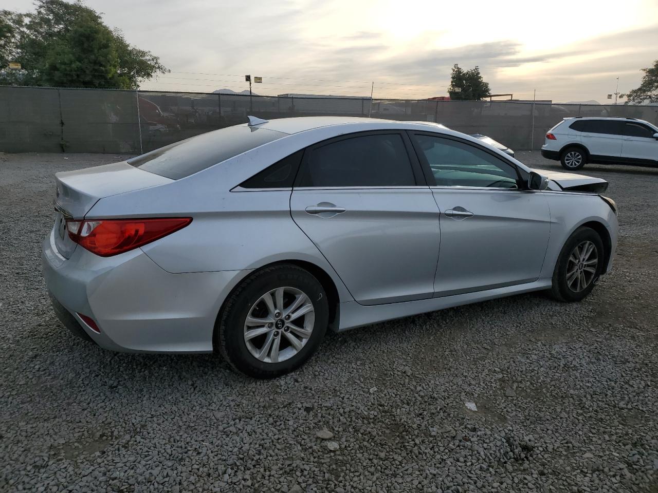 Lot #3029384724 2014 HYUNDAI SONATA GLS