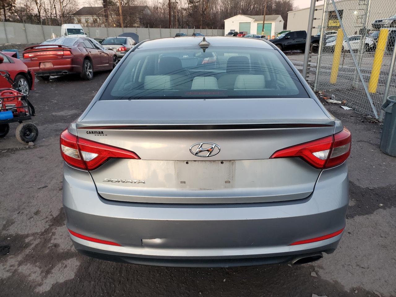 Lot #3028388825 2016 HYUNDAI SONATA SE