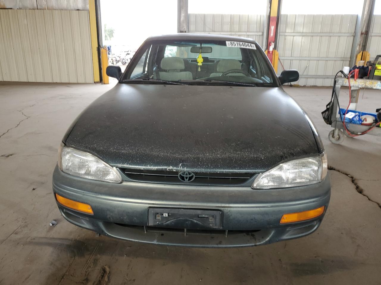 Lot #3041156143 1996 TOYOTA CAMRY LE