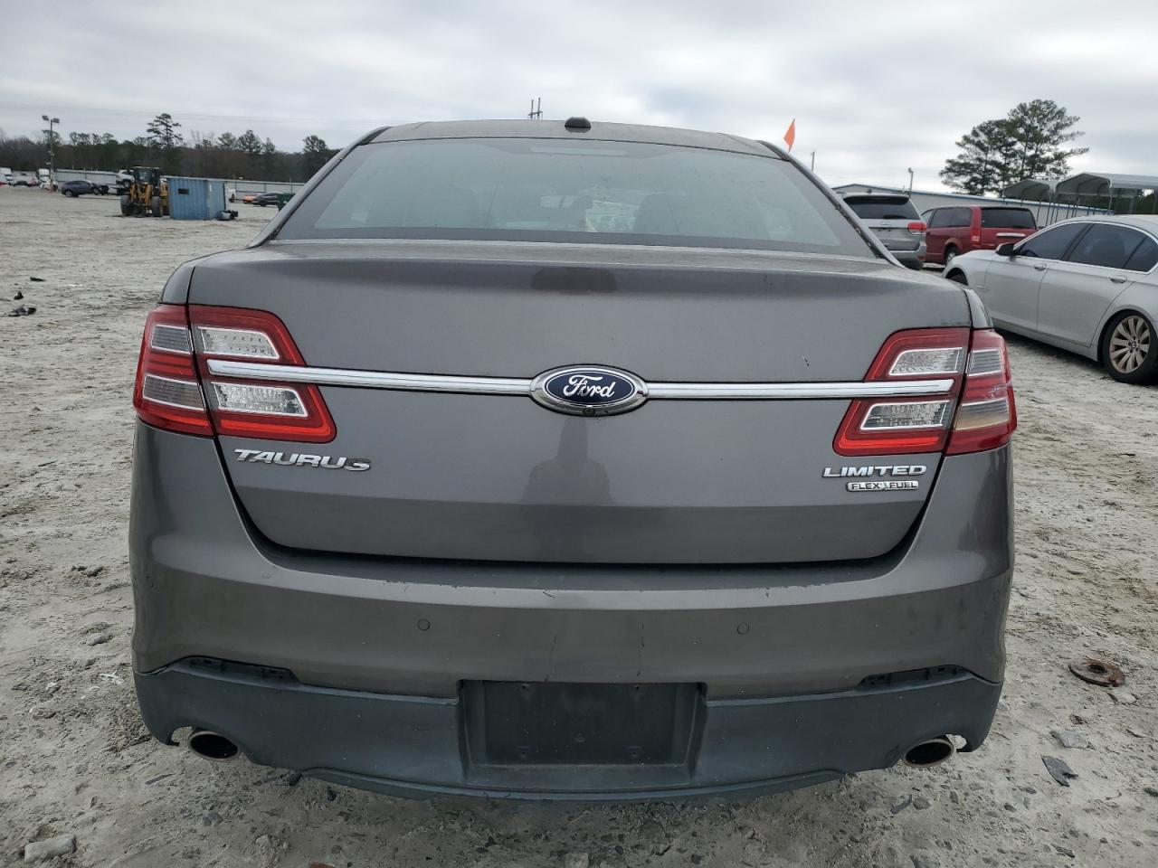 Lot #3029426710 2013 FORD TAURUS LIM