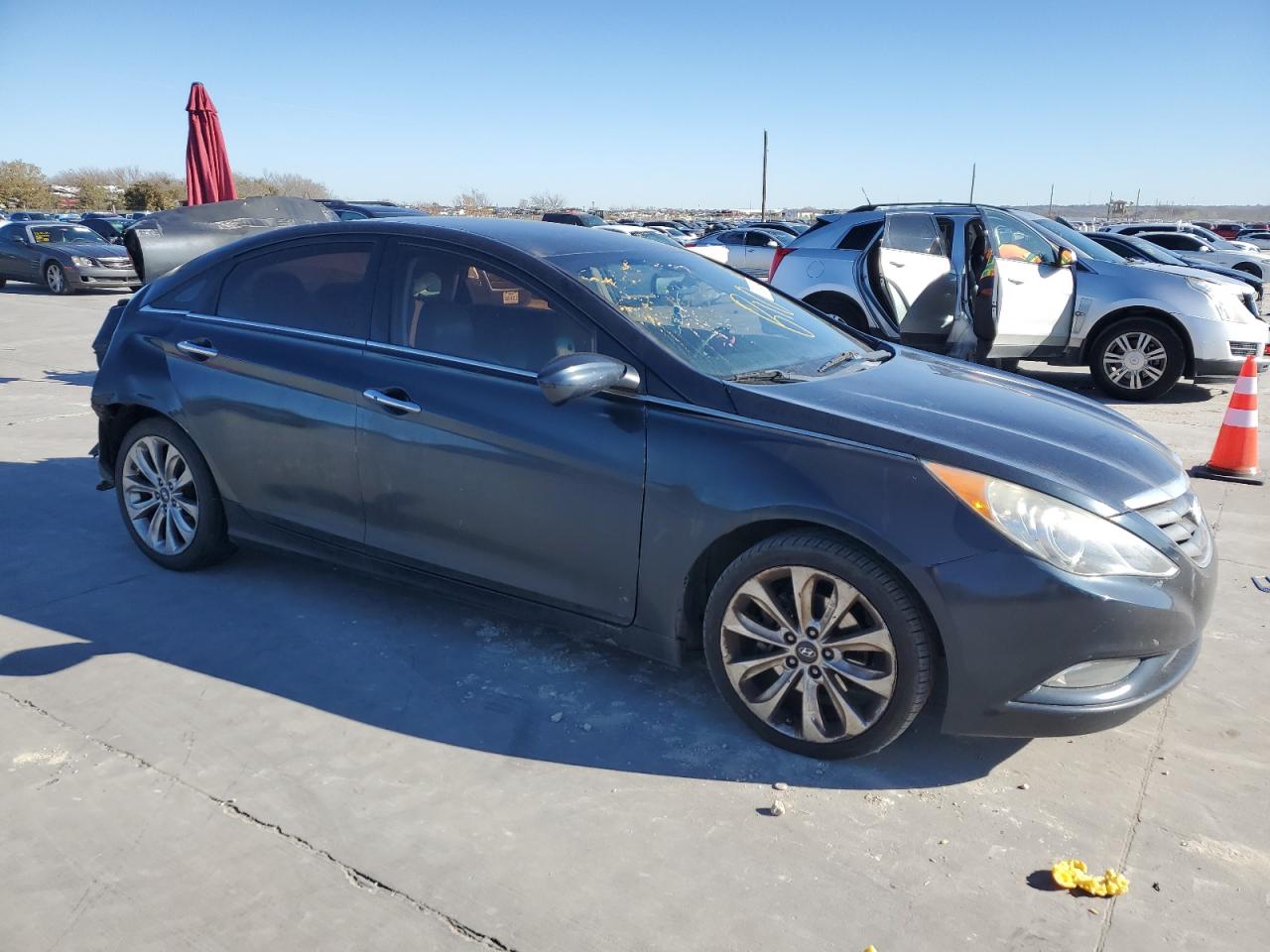 Lot #3045560676 2013 HYUNDAI SONATA SE