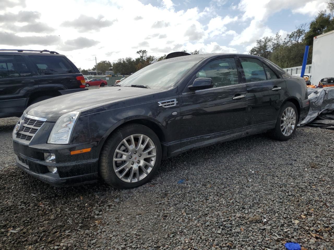 CADILLAC STS LUXURY