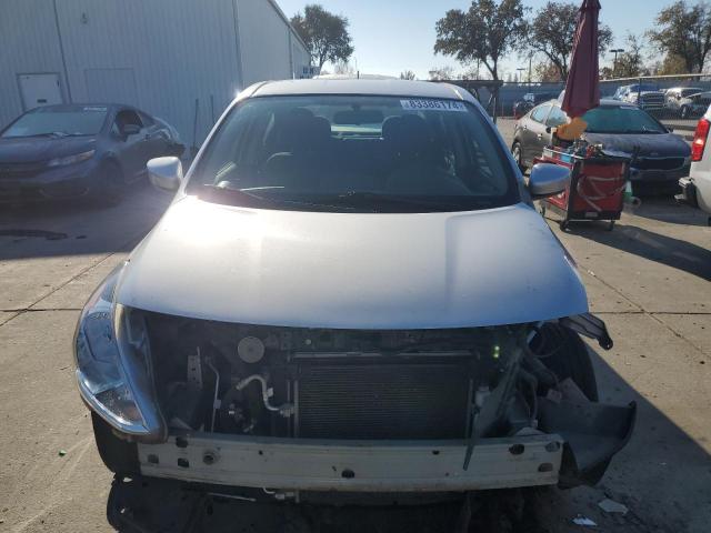 VIN 3N1CN7AP7JL808565 2018 NISSAN VERSA no.5