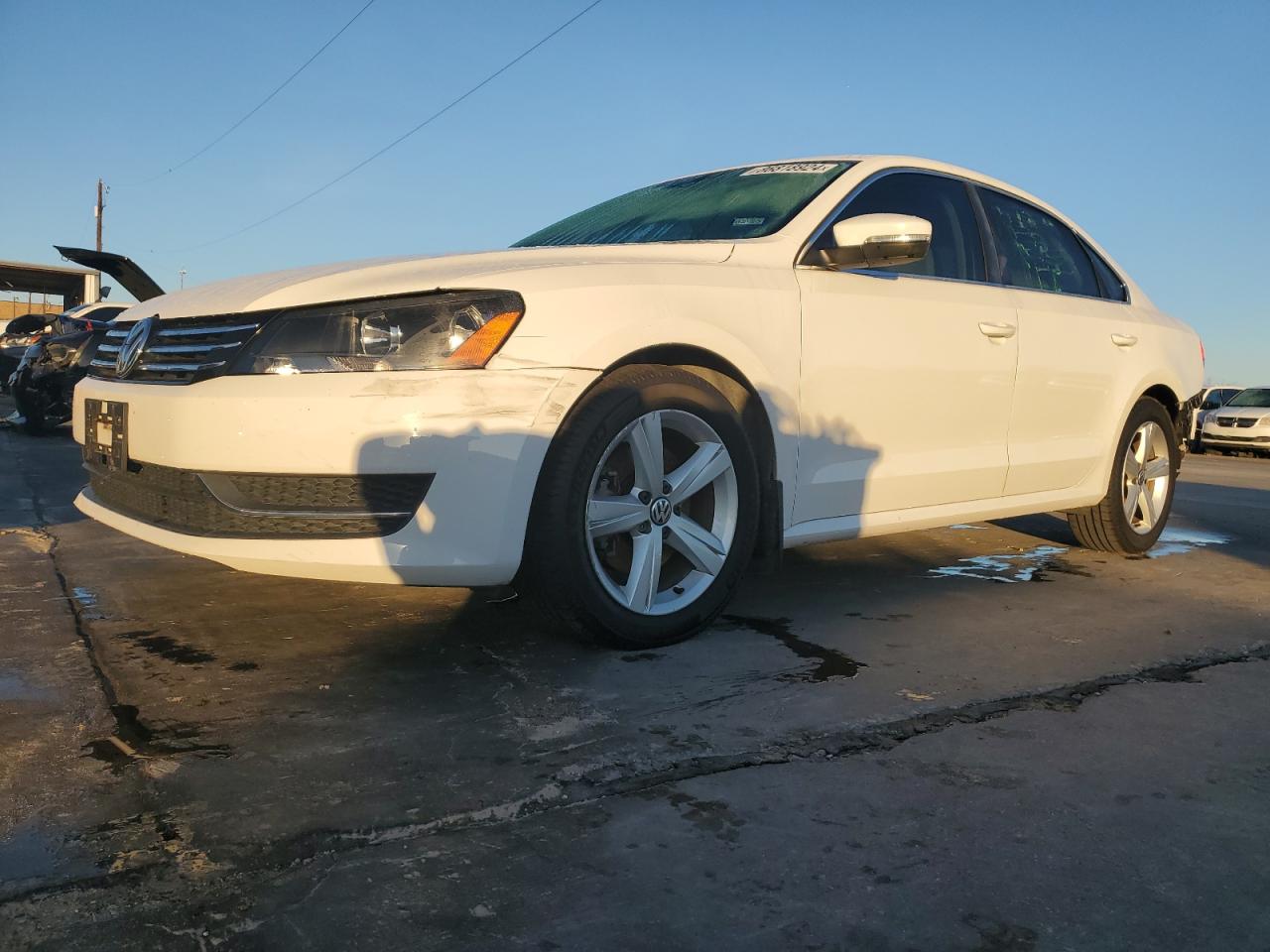  Salvage Volkswagen Passat