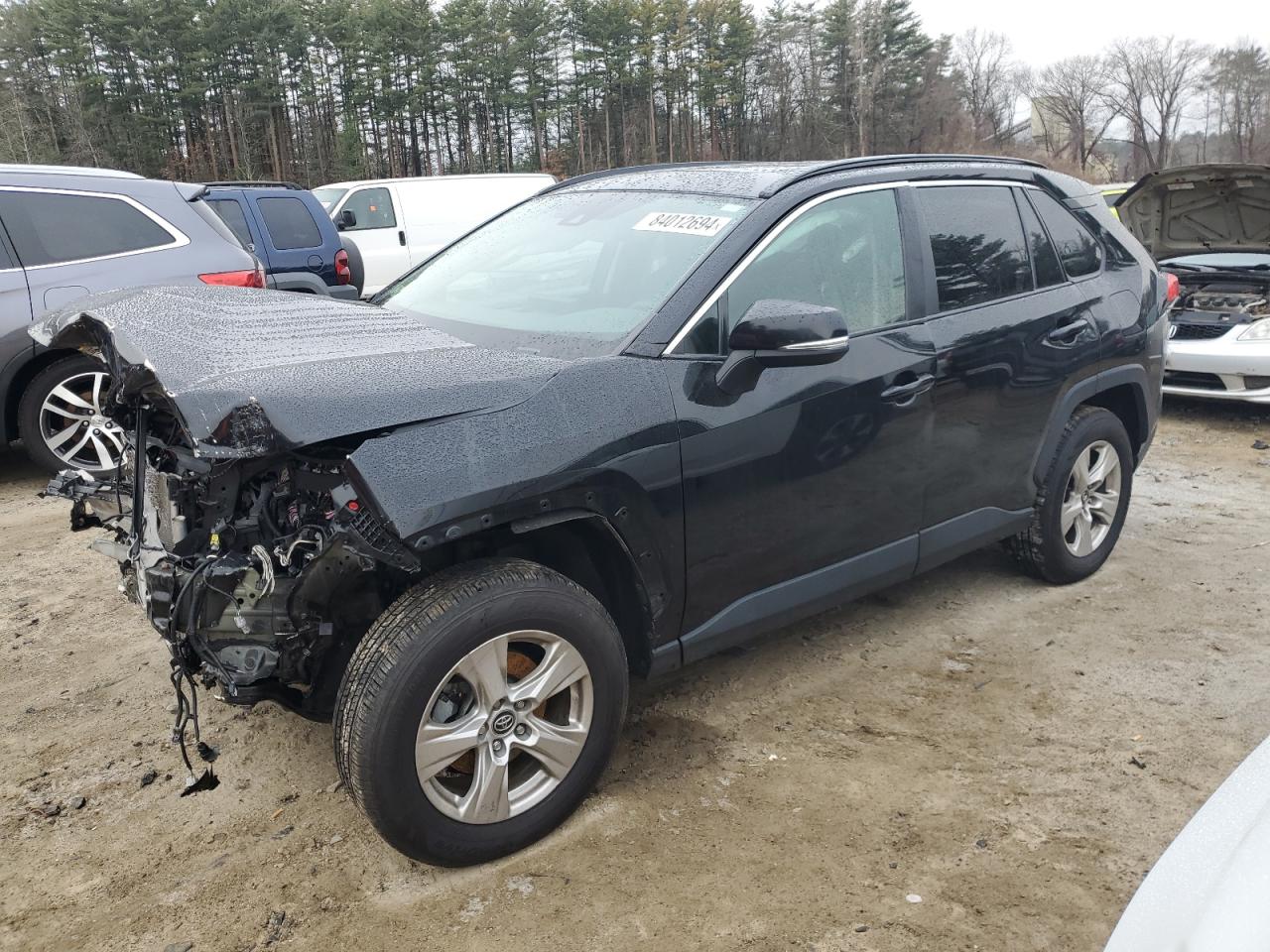 TOYOTA RAV4 XLE