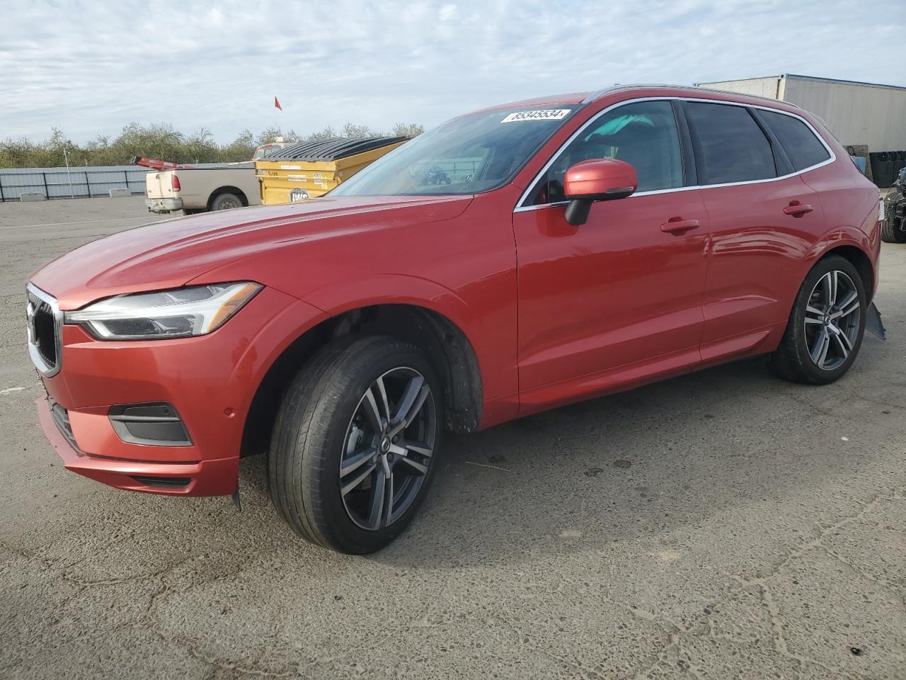 VOLVO XC60 T5 MOMENTUM