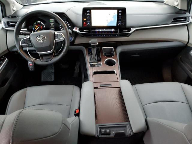 2024 TOYOTA SIENNA XLE - 5TDJSKFC2RS111431