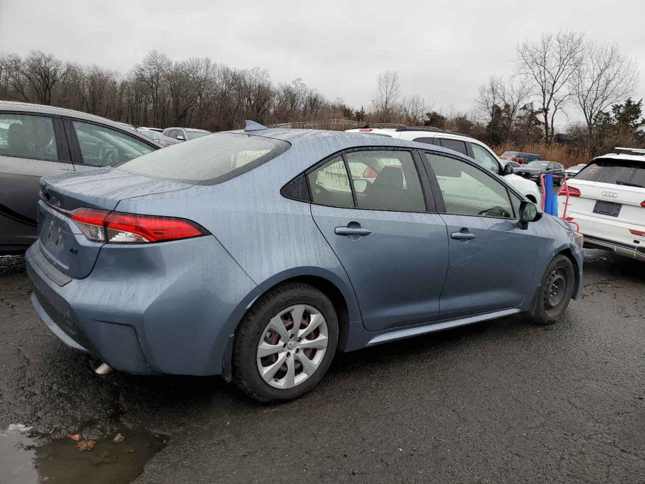 Lot #3033010025 2021 TOYOTA COROLLA LE