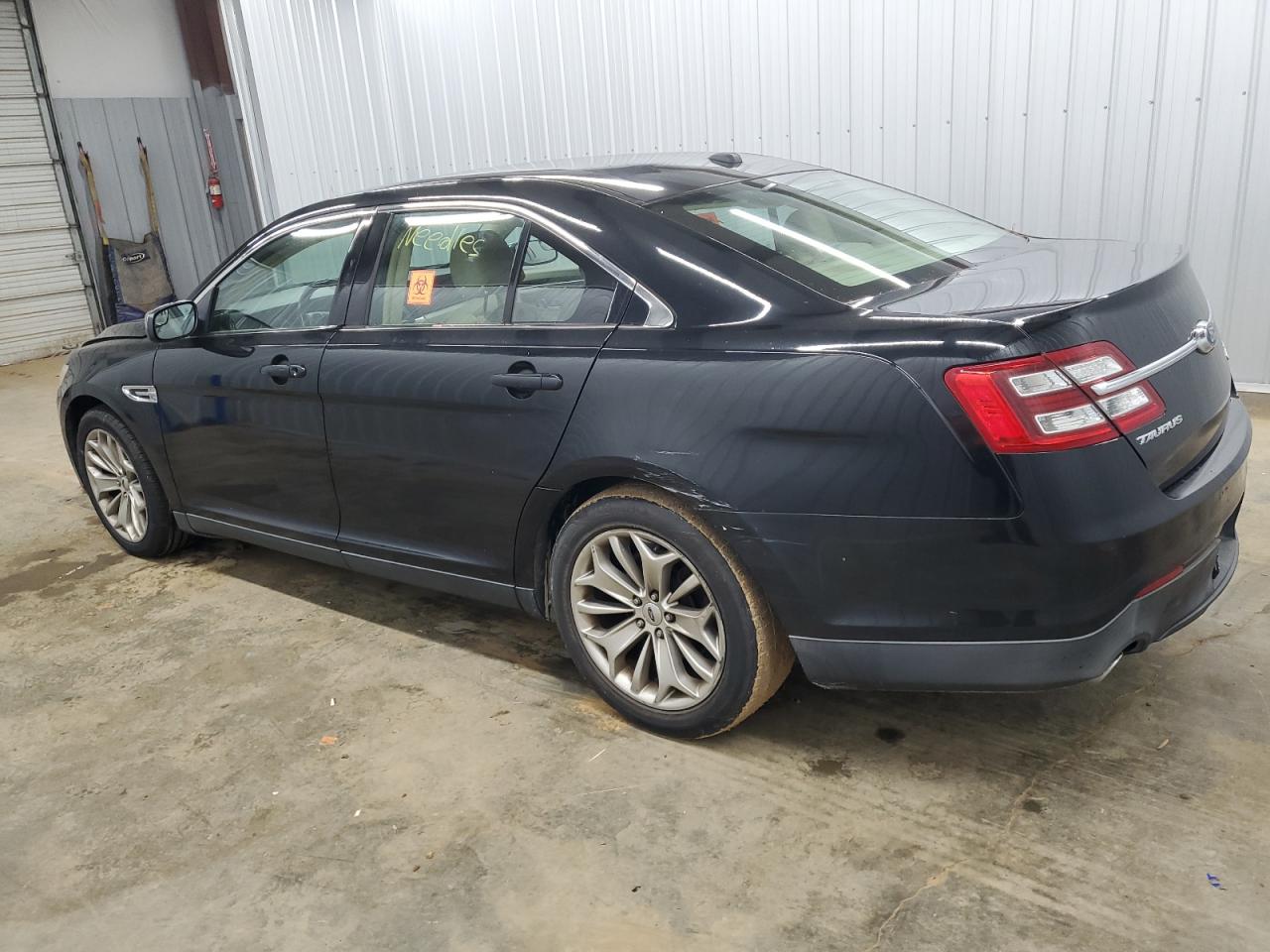 Lot #3046315628 2014 FORD TAURUS LIM