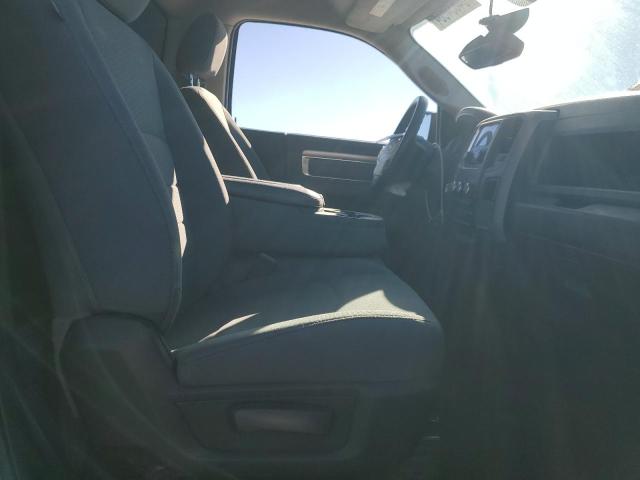 2018 RAM 1500 ST - 3C6JR6AT2JG157846