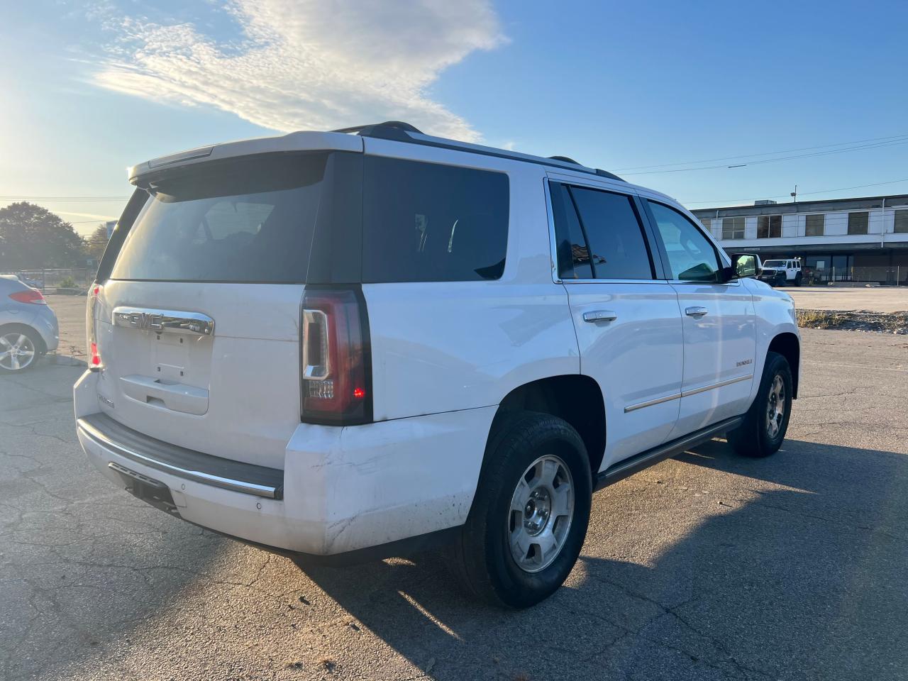 Lot #3025747326 2015 GMC YUKON DENA