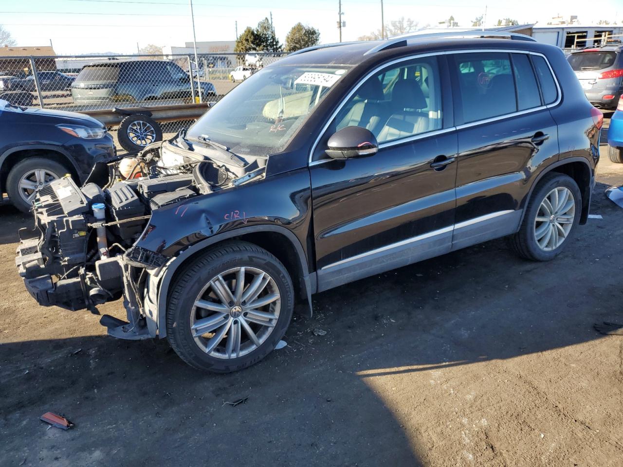  Salvage Volkswagen Tiguan