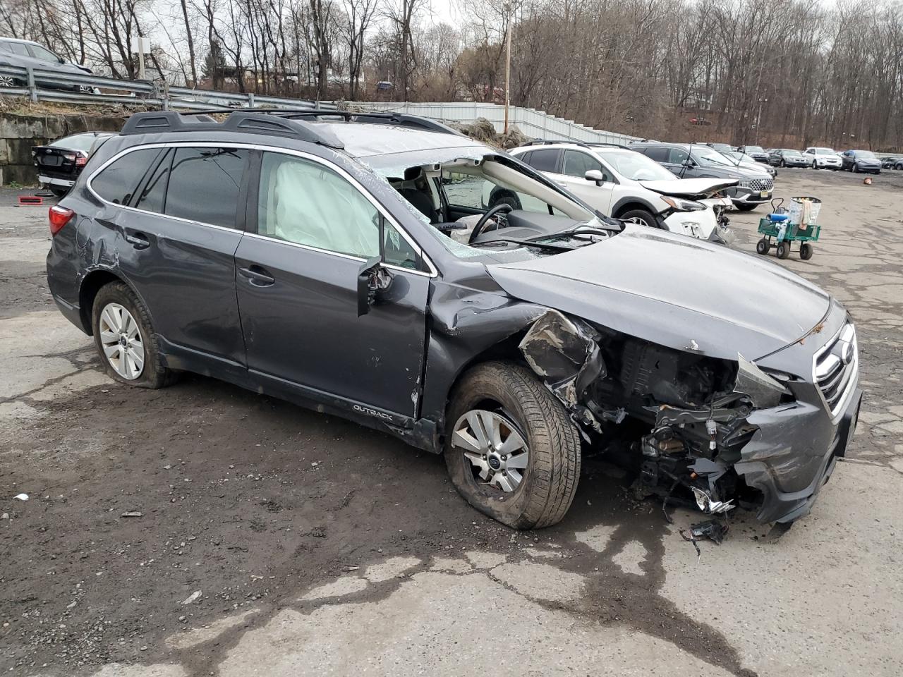 Lot #3033235853 2019 SUBARU OUTBACK 2.