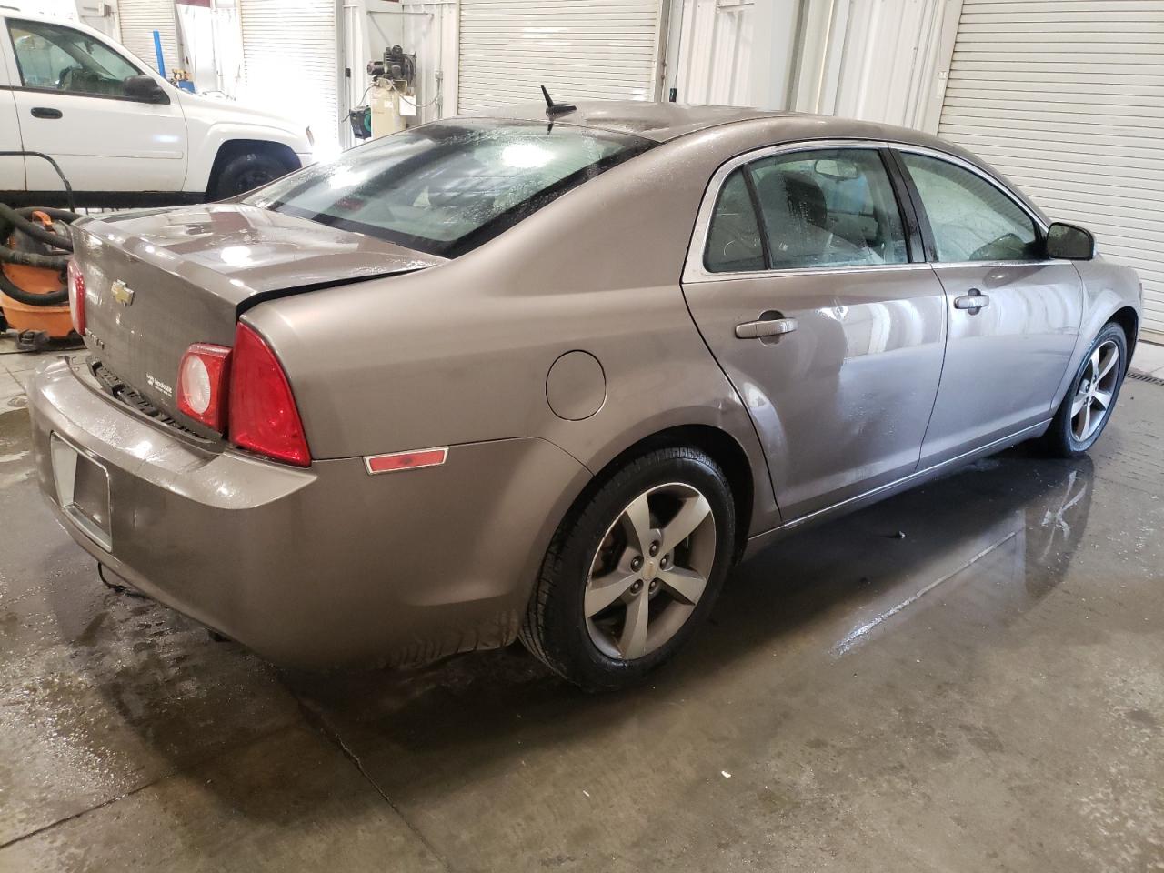 Lot #3034306081 2011 CHEVROLET MALIBU 1LT