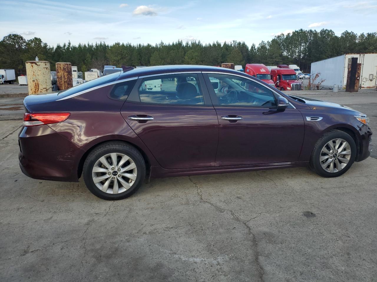 Lot #3028304805 2016 KIA OPTIMA LX