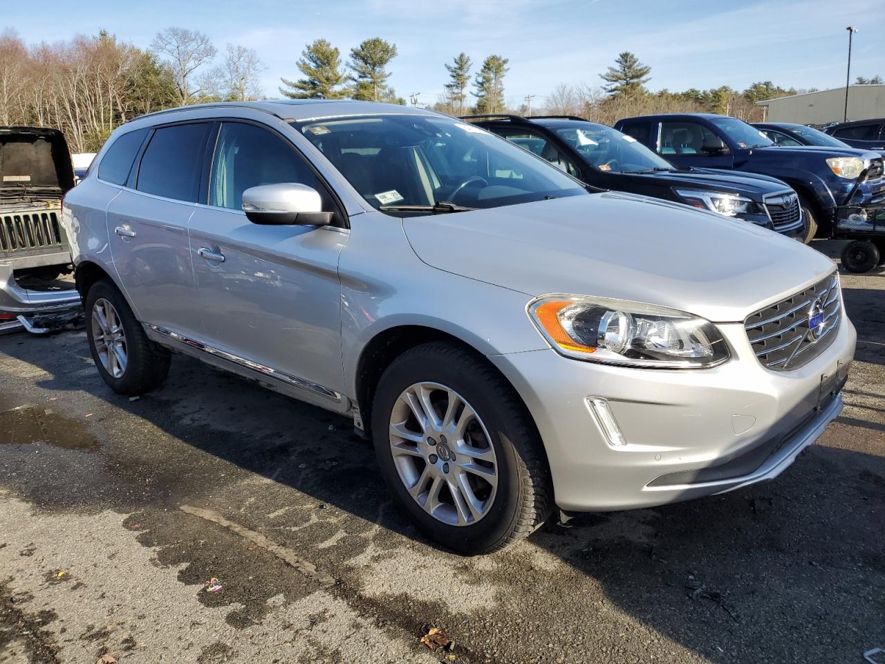 Lot #3029488691 2015 VOLVO XC60 T5 PR