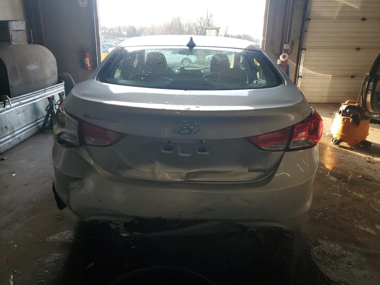 Lot #3049492701 2013 HYUNDAI ELANTRA GL