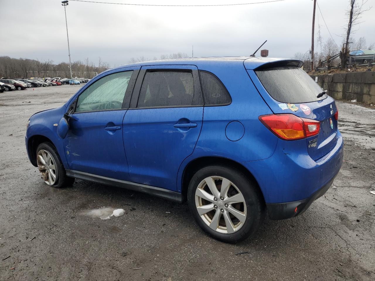 Lot #3051308665 2015 MITSUBISHI OUTLANDER