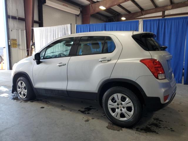 VIN KL7CJKSB8JB611417 2018 CHEVROLET TRAX no.2