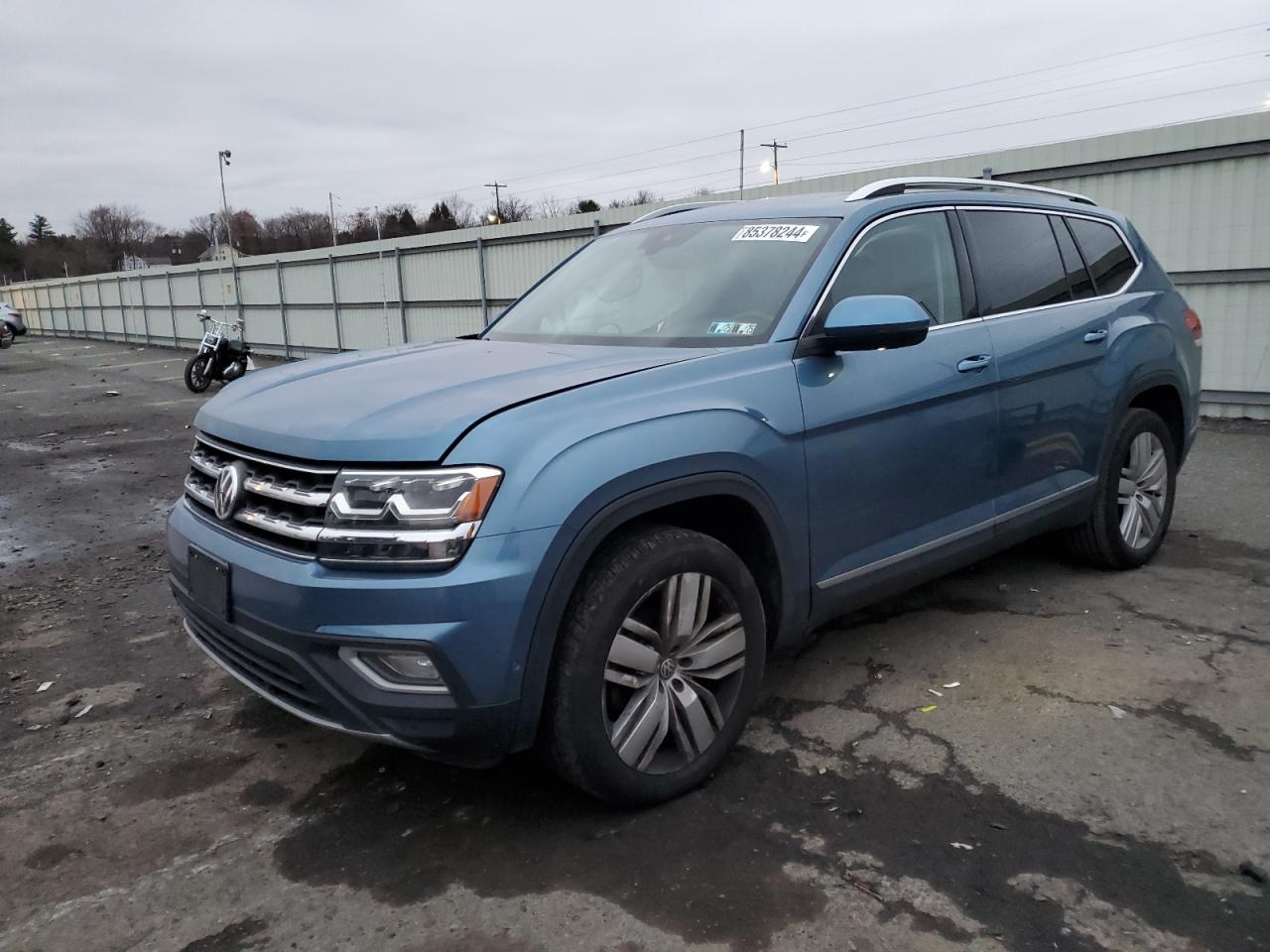  Salvage Volkswagen Atlas