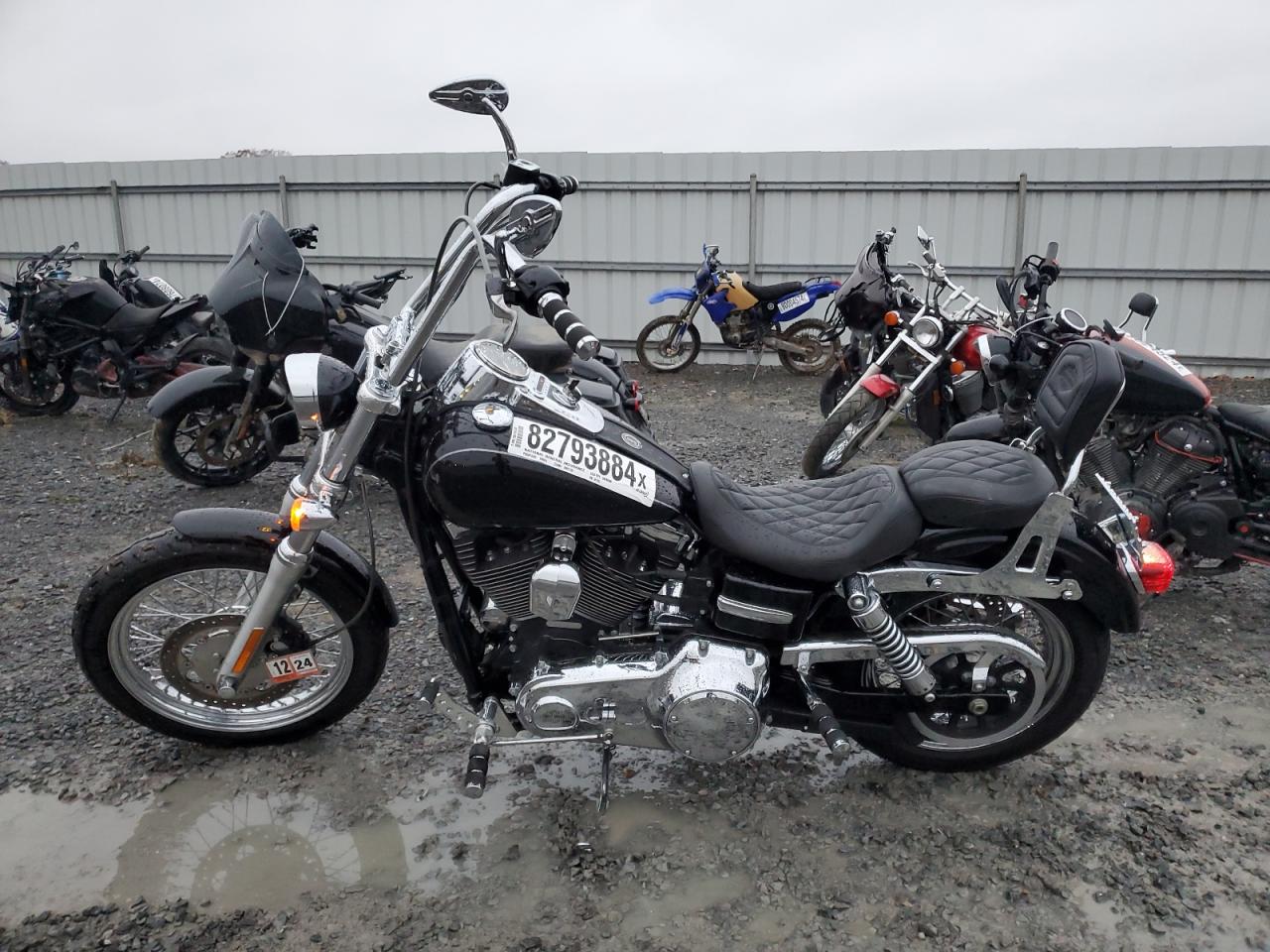 Lot #3037721649 2012 HARLEY-DAVIDSON FXDC DYNA