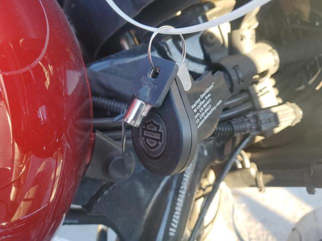 2018 HARLEY-DAVIDSON FLHX STREE - 1HD1KBC10JB642771