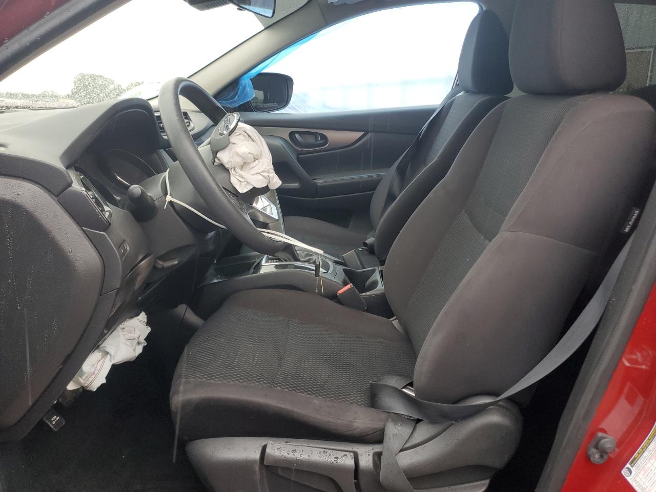 NISSAN ROGUE SPORT S