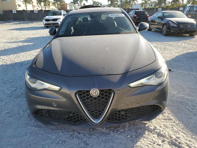 VIN ZARFAEEN6H7533102 2017 ALFA ROMEO GIULIA no.5