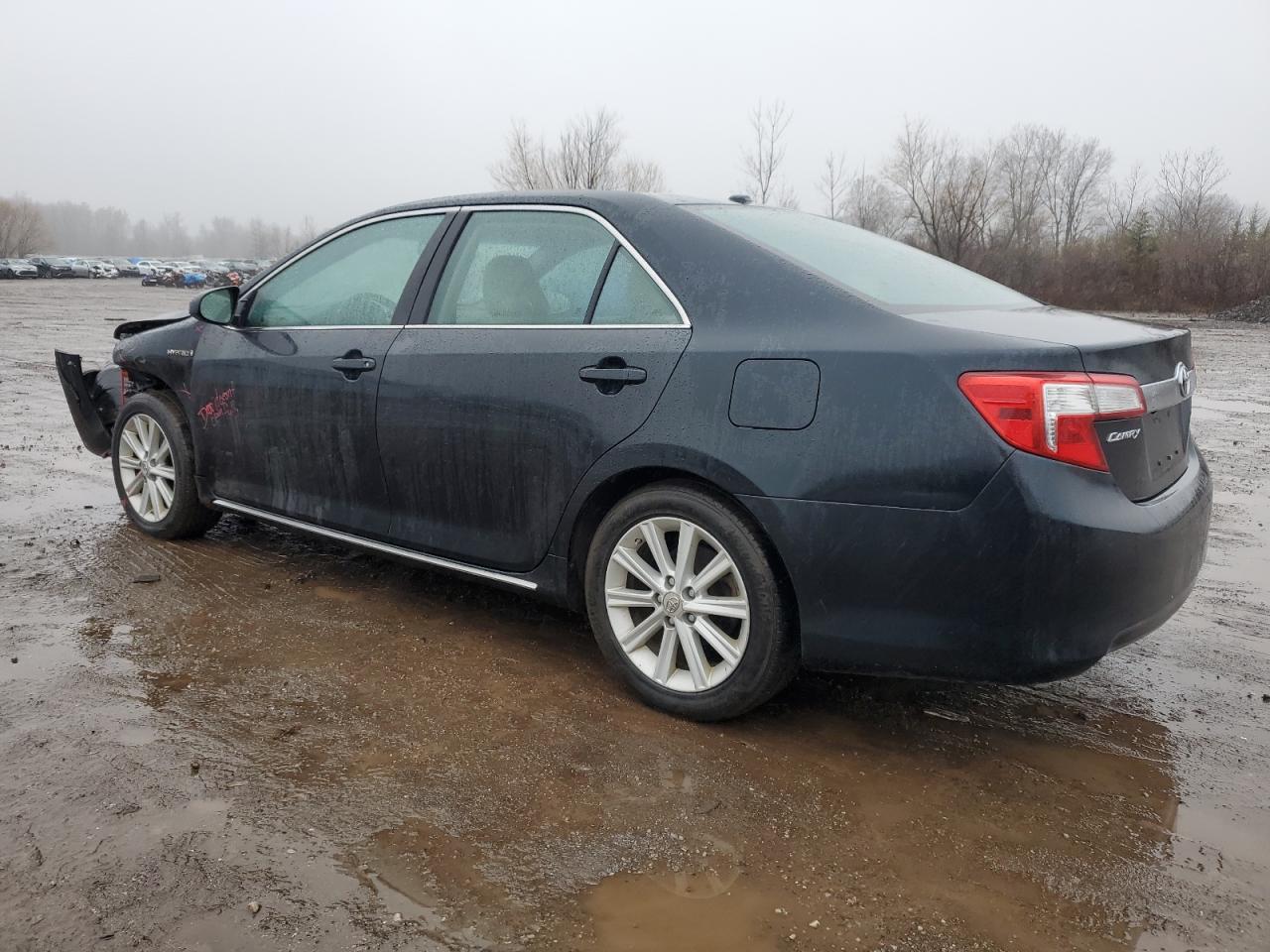 Lot #3029428708 2012 TOYOTA CAMRY HYBR