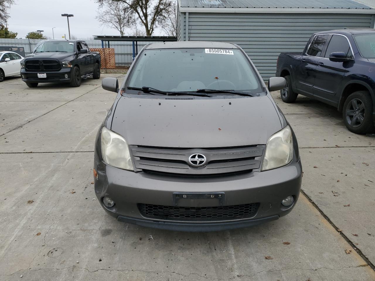 Lot #3030828501 2005 TOYOTA SCION XA