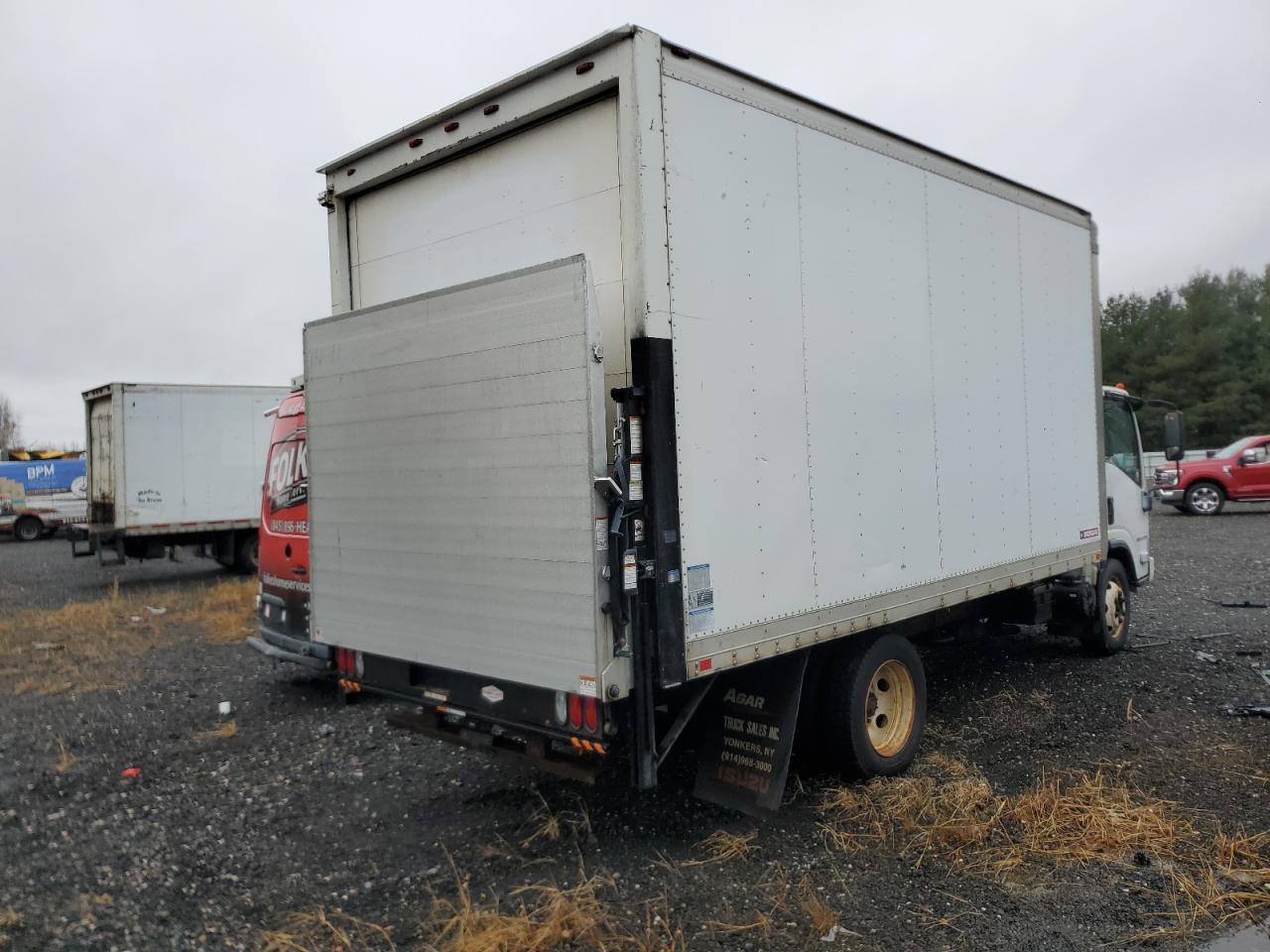 Lot #3036942805 2012 ISUZU NPR HD