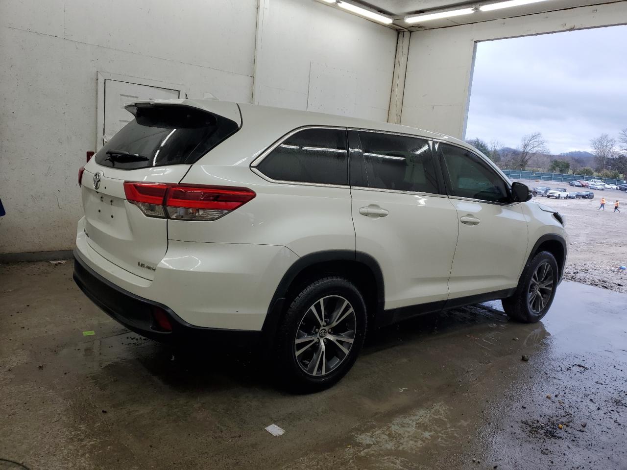 Lot #3026026970 2019 TOYOTA HIGHLANDER