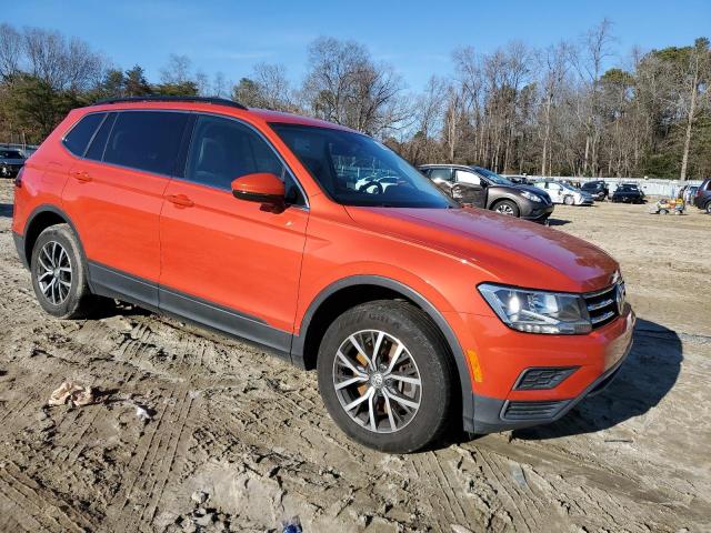 2019 VOLKSWAGEN TIGUAN SE - 3VV2B7AX7KM075772