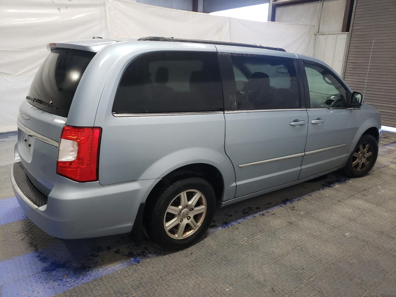 Lot #3029378683 2012 CHRYSLER TOWN & COU