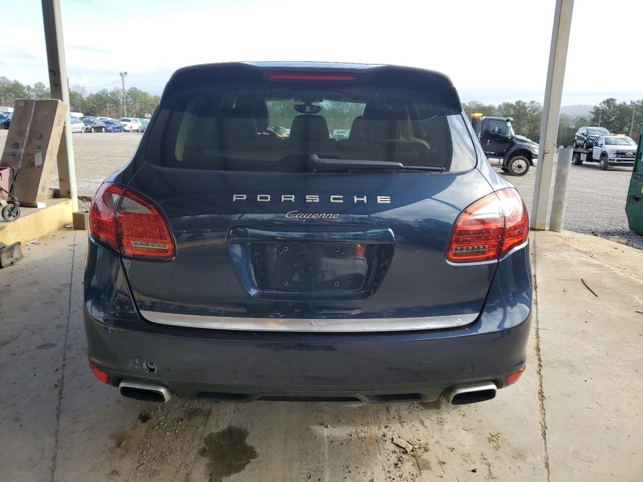 Lot #3030504469 2011 PORSCHE CAYENNE