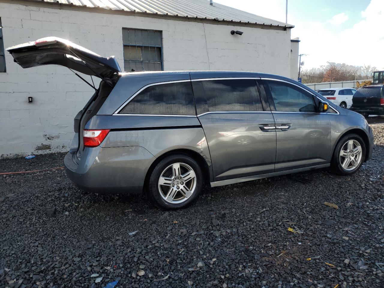 Lot #3027074805 2011 HONDA ODYSSEY TO