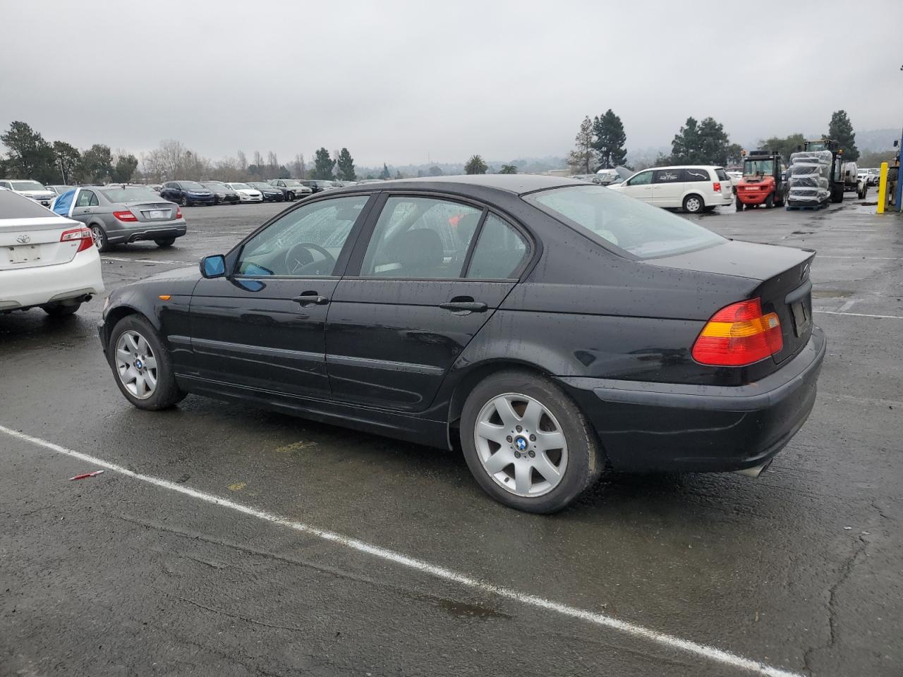 Lot #3032987005 2004 BMW 325 IS SUL