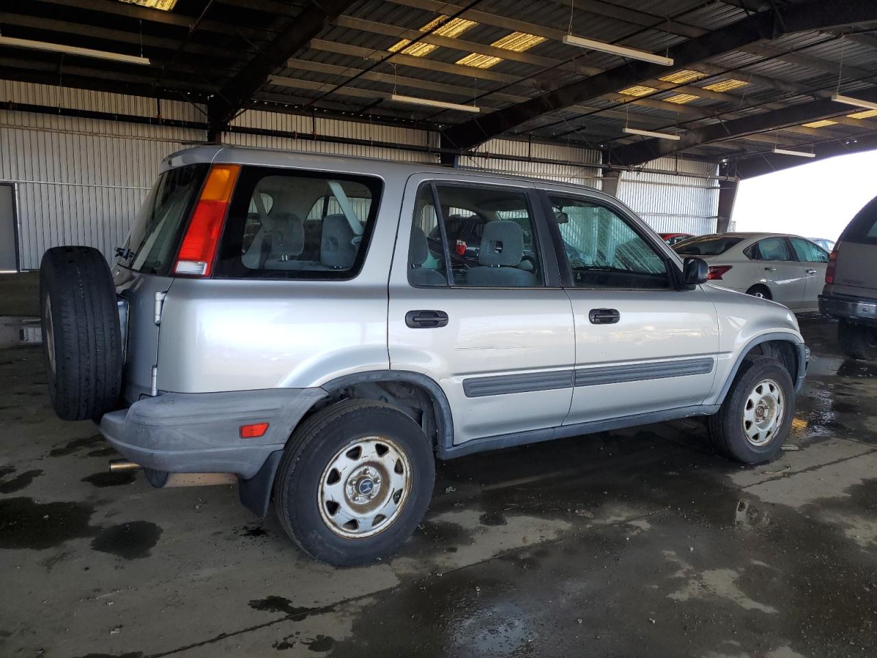 Lot #3033143021 1998 HONDA CR-V LX