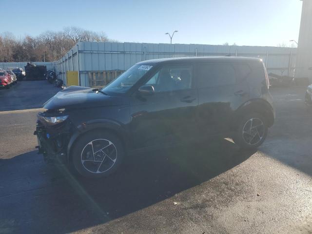 VIN KNDJ33AU8P7852919 2023 KIA SOUL no.1