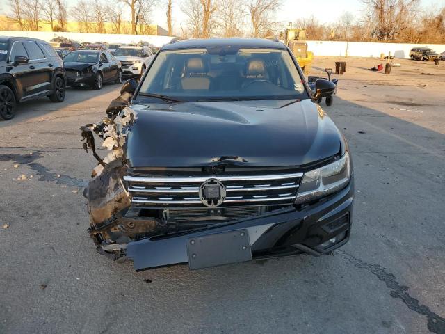 2018 VOLKSWAGEN TIGUAN SE - 3VV2B7AXXJM011434