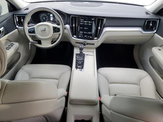 2020 VOLVO V60 T5 MOM YV1102EK7L2389572