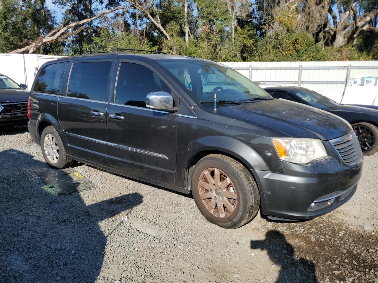 Lot #3033020997 2011 CHRYSLER TOWN & COU