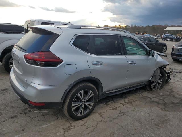 NISSAN ROGUE S 2018 silver  gas 5N1AT2MT0JC741210 photo #4